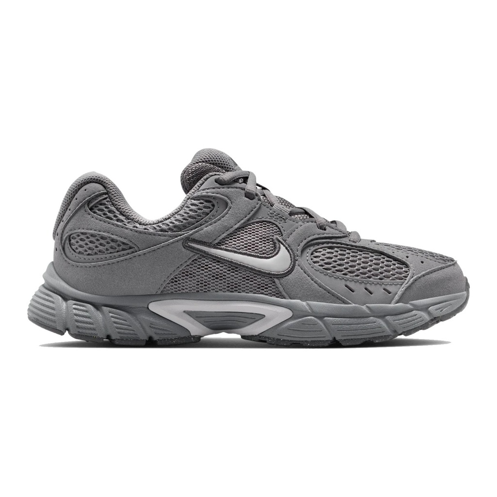 Nike V5 Runner Suede IO1644-001 3