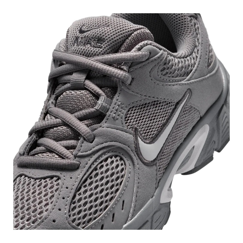 Nike V5 Runner Suede IO1644-001 6