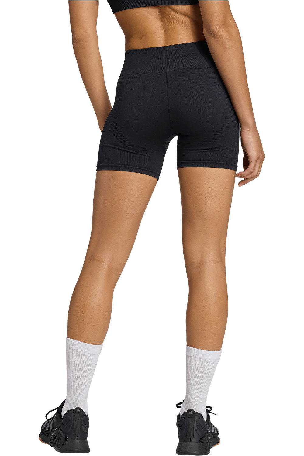 Pantalón corto