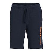 Pantalón corto